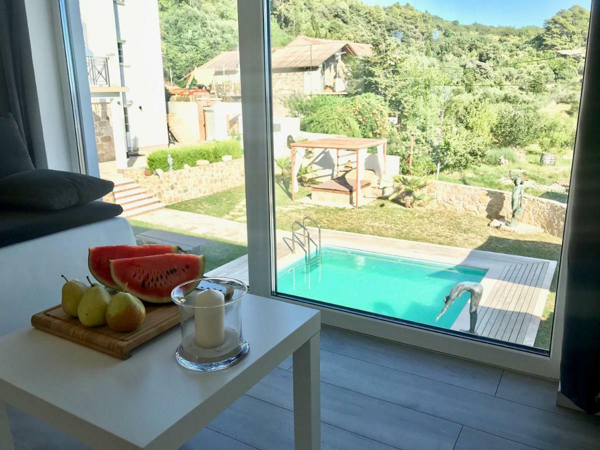 Villa Joy 4Ever Banjol 外观 照片