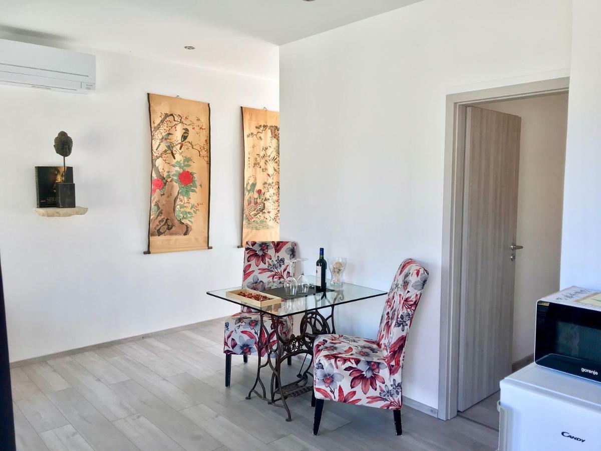 Villa Joy 4Ever Banjol 外观 照片