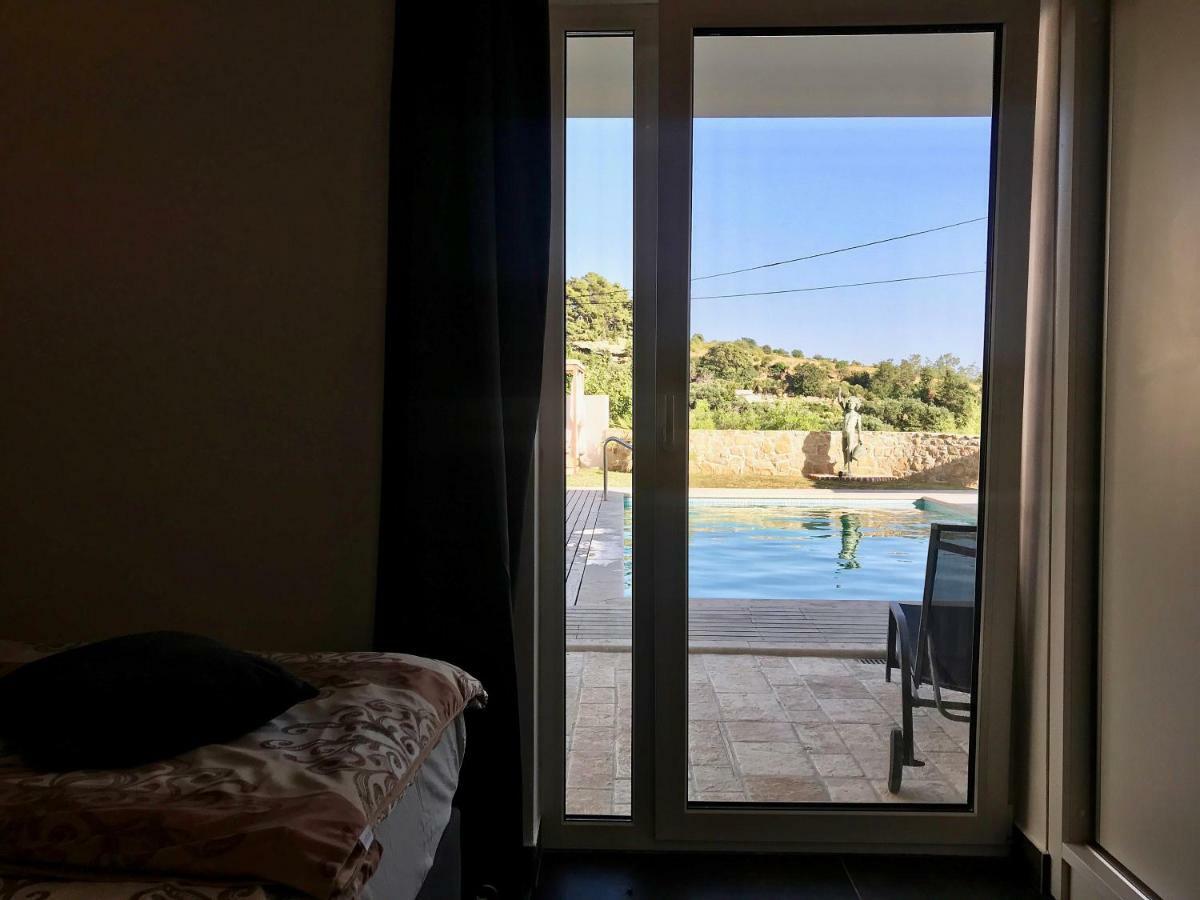 Villa Joy 4Ever Banjol 外观 照片